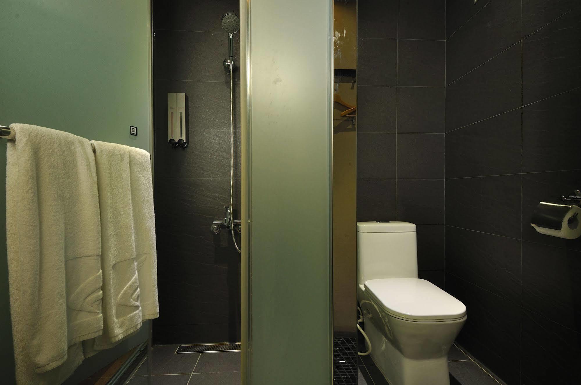 Forward Suites II Taipei Dış mekan fotoğraf